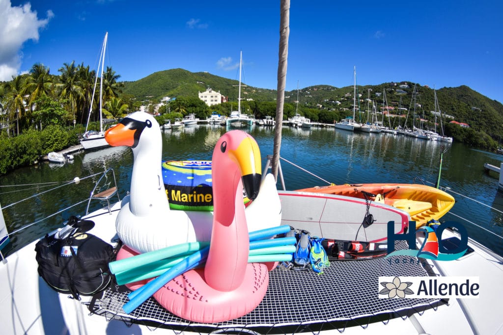Allende Catamaran Toys